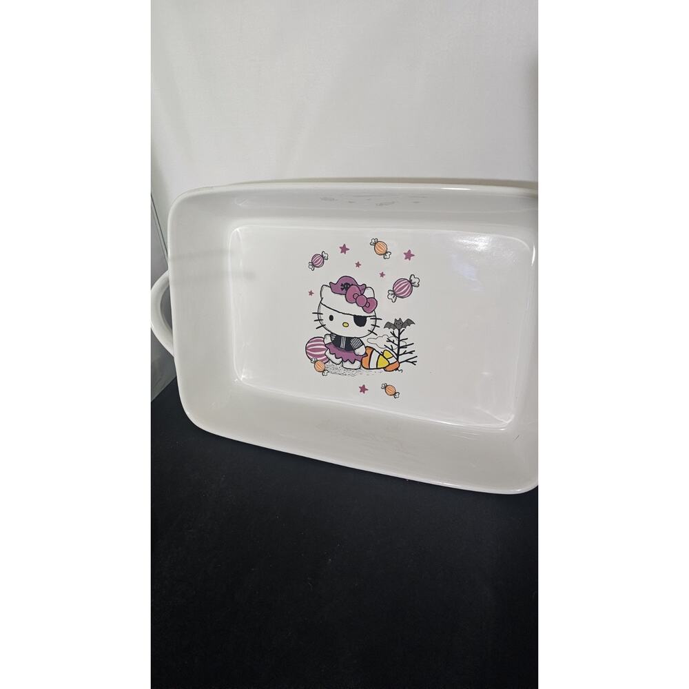 Hello Kitty Baking Dish
